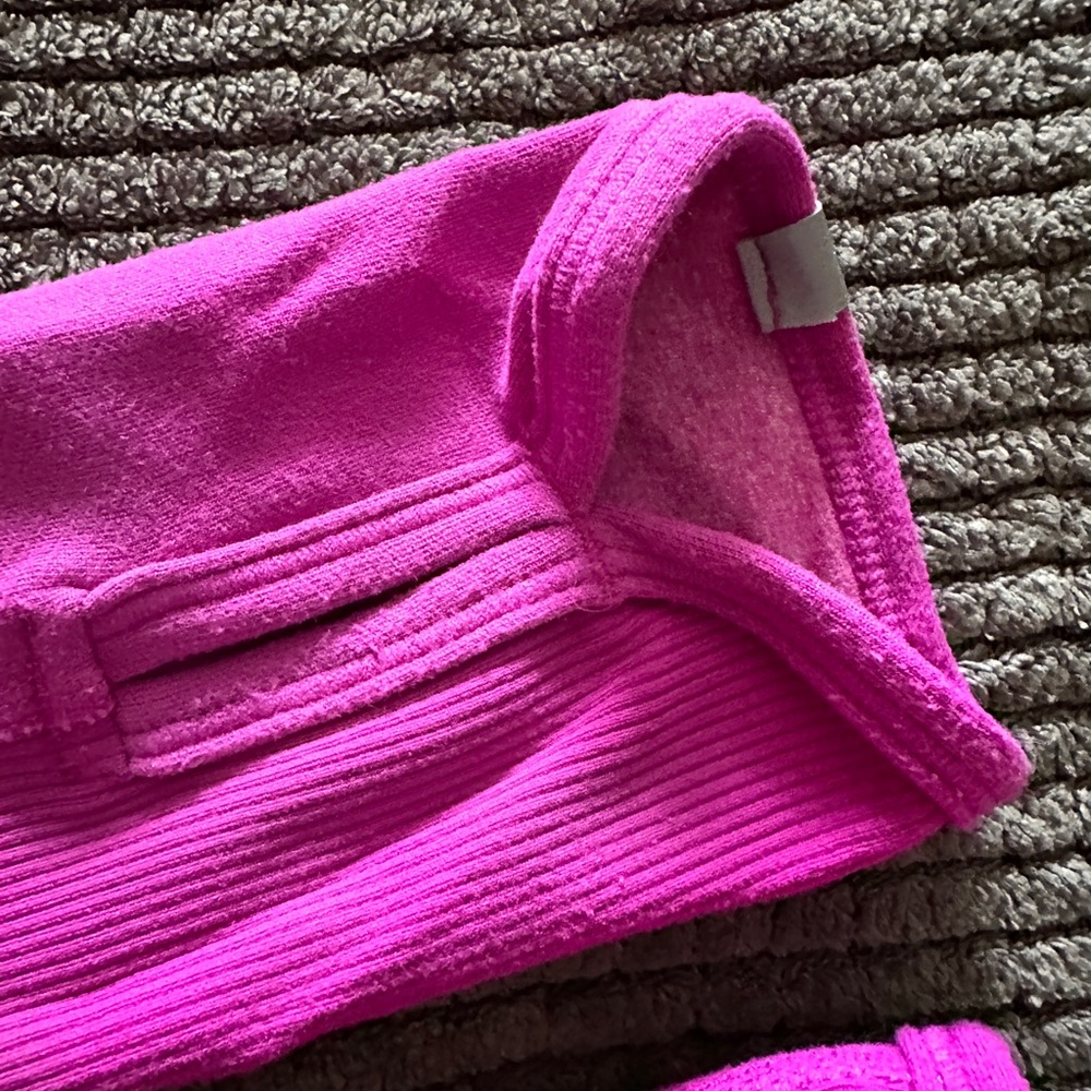 Lululemon Top - Picture 5 of 10